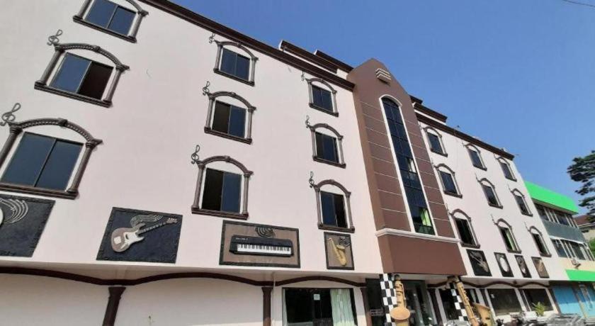The Music Hotel Kangboi Exterior photo